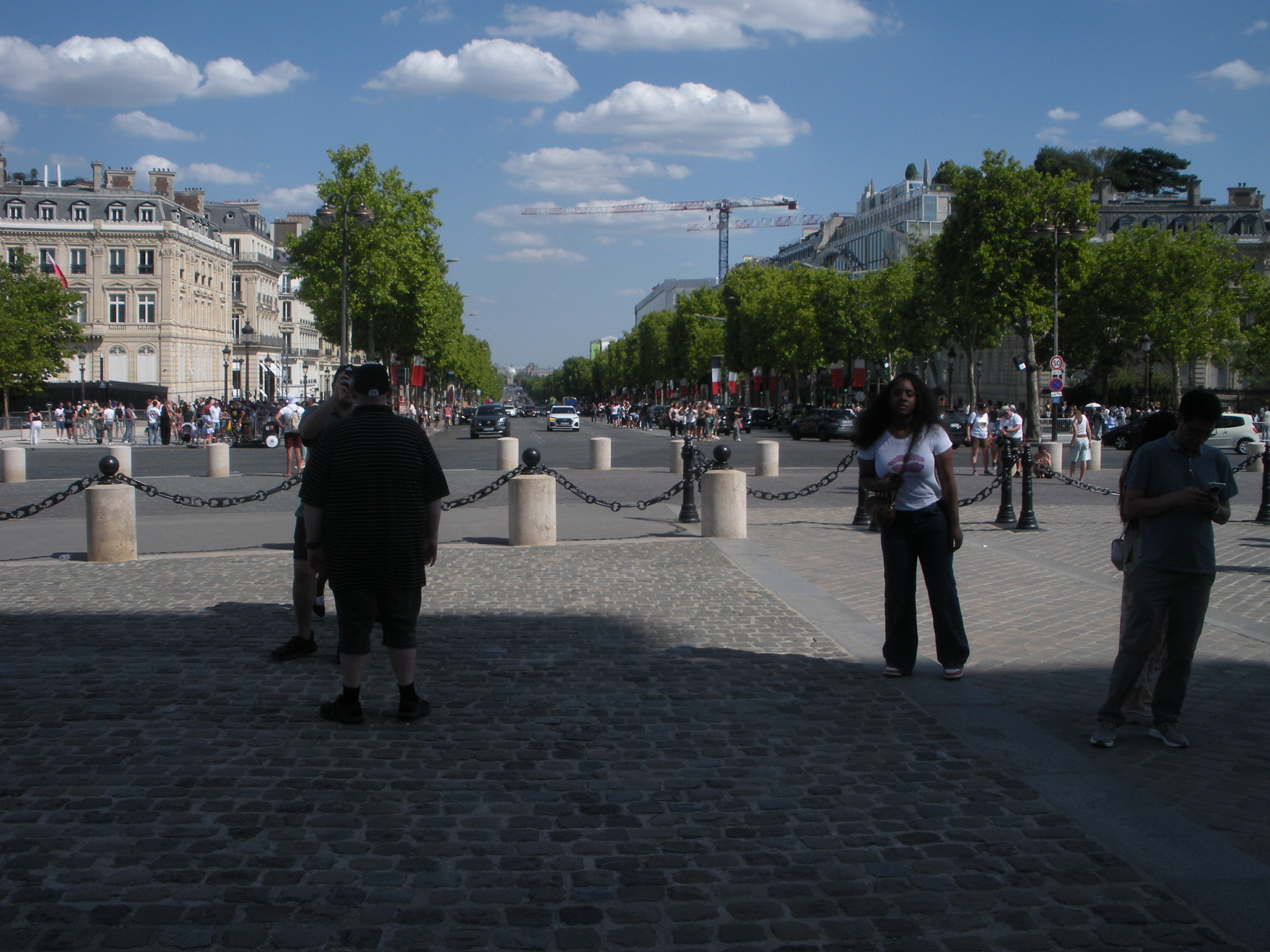 PARIS people SUMMER 25 photo